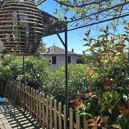 Vila Armen Vezenobres Exteriér fotografie