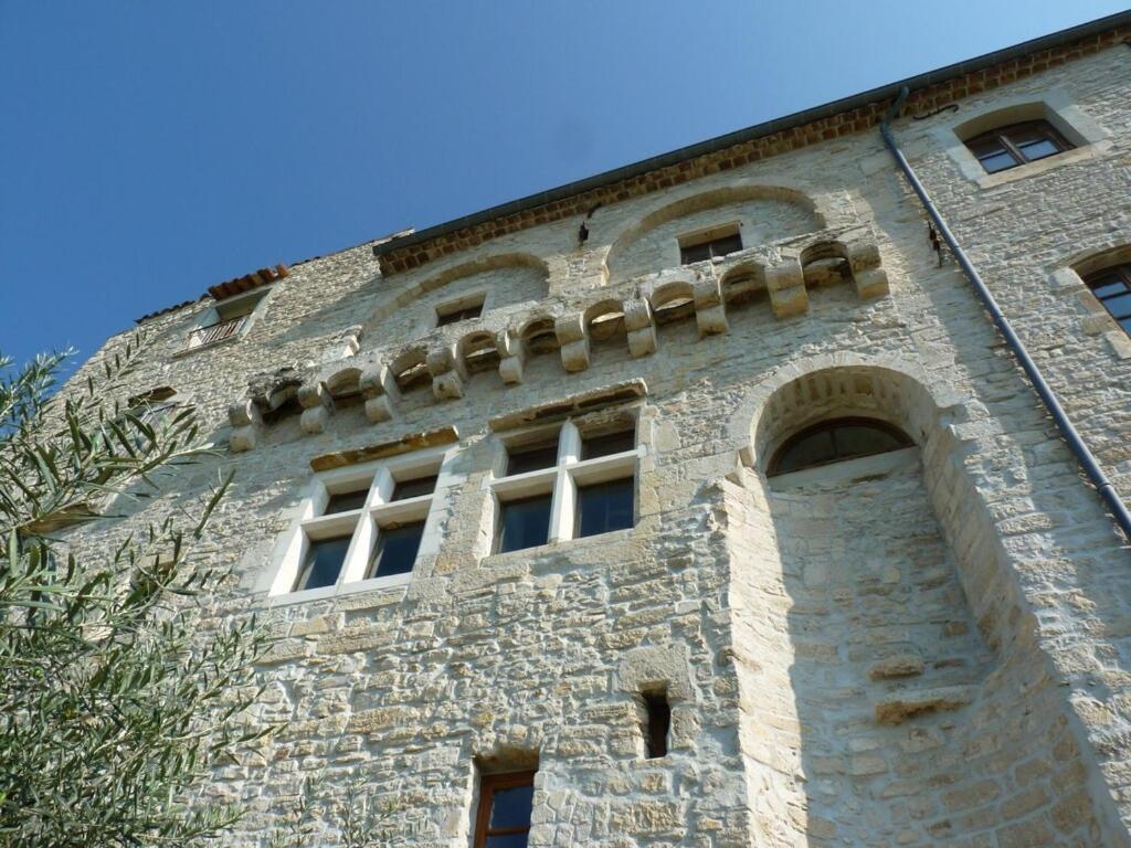 Vila Armen Vezenobres Exteriér fotografie